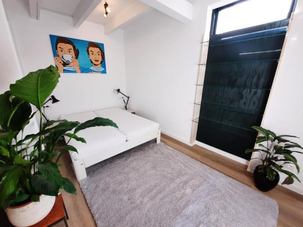Bed & Breakfast Oude Bakkerij Rijswijk Exteriör bild